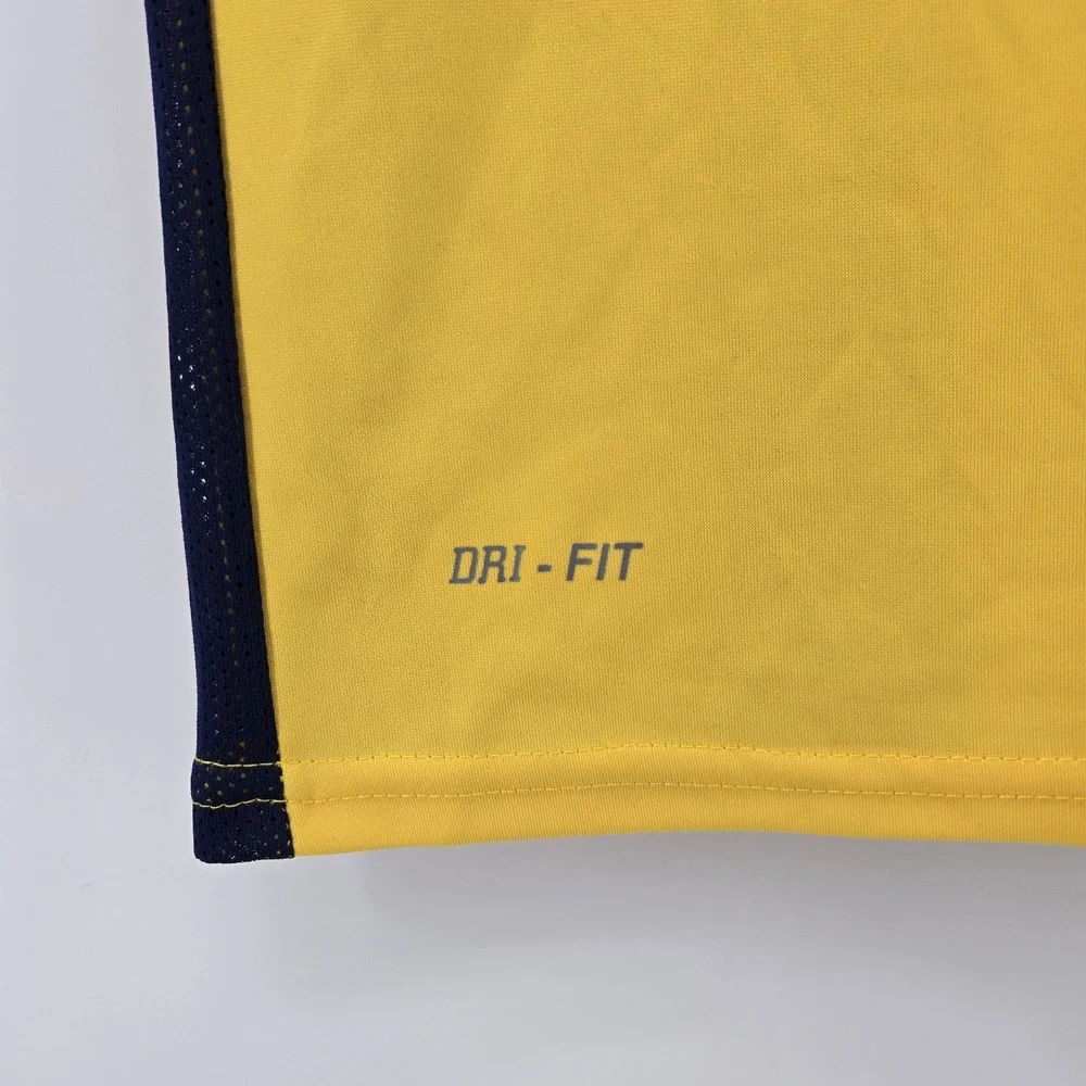 2015/16 Barcelona Away Jersey #10 Messi Size Medium Nike Soccer La Liga kit